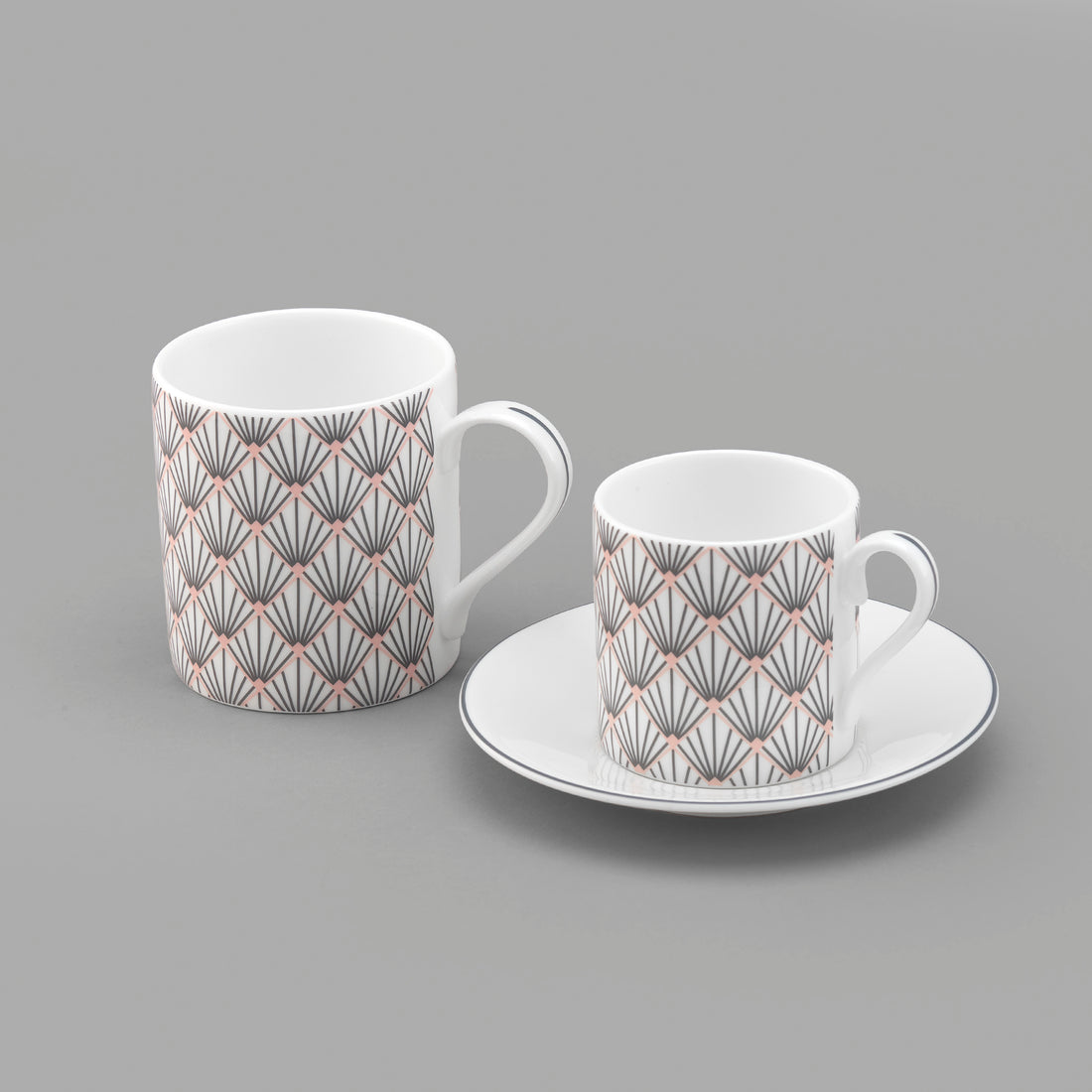 Petite Zighy Mug in Grey & Blush Pink