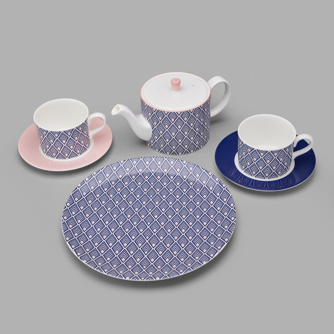 Gatsby Teaplate in Blue and Blush